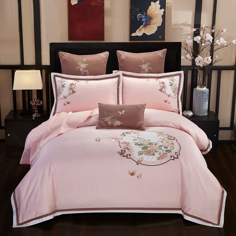 4-piece embroidered bedding set