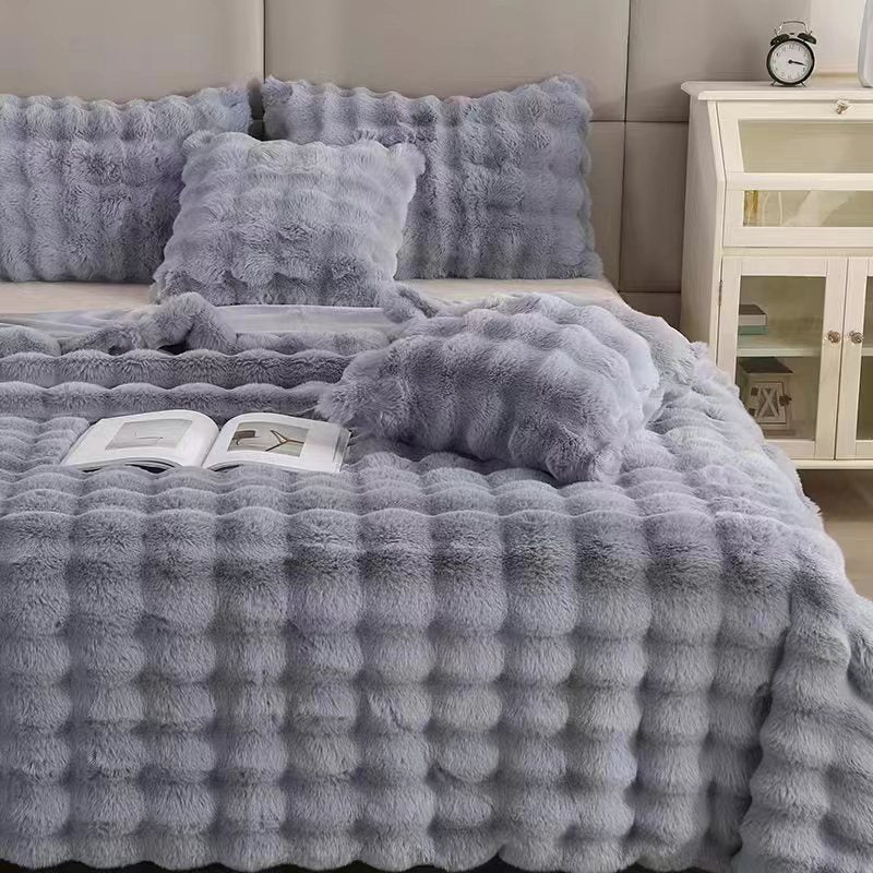 Polyester Carpet Rabbit Bubble Velvet Thickened Nap Blanket Quilt